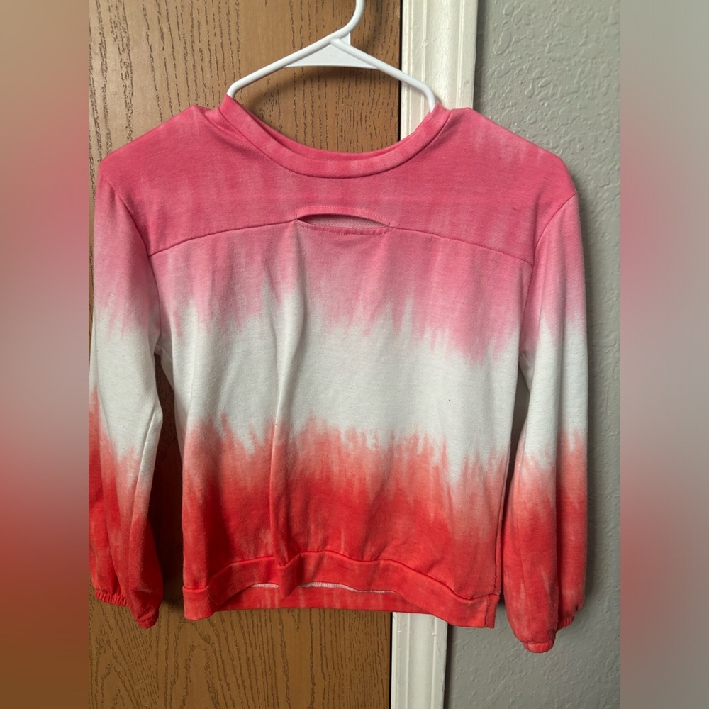 Sweat shirt tie dye